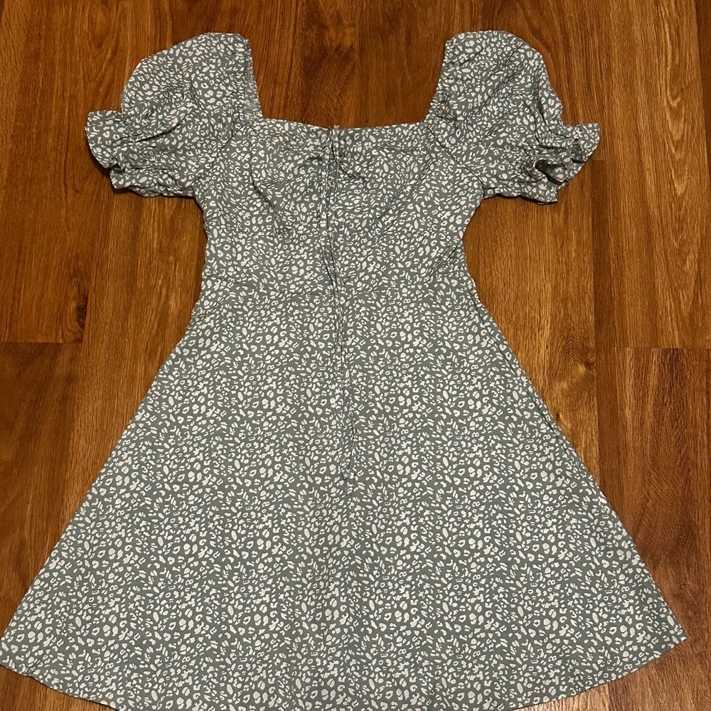 Amazon Women's Green Floral Midi Dress